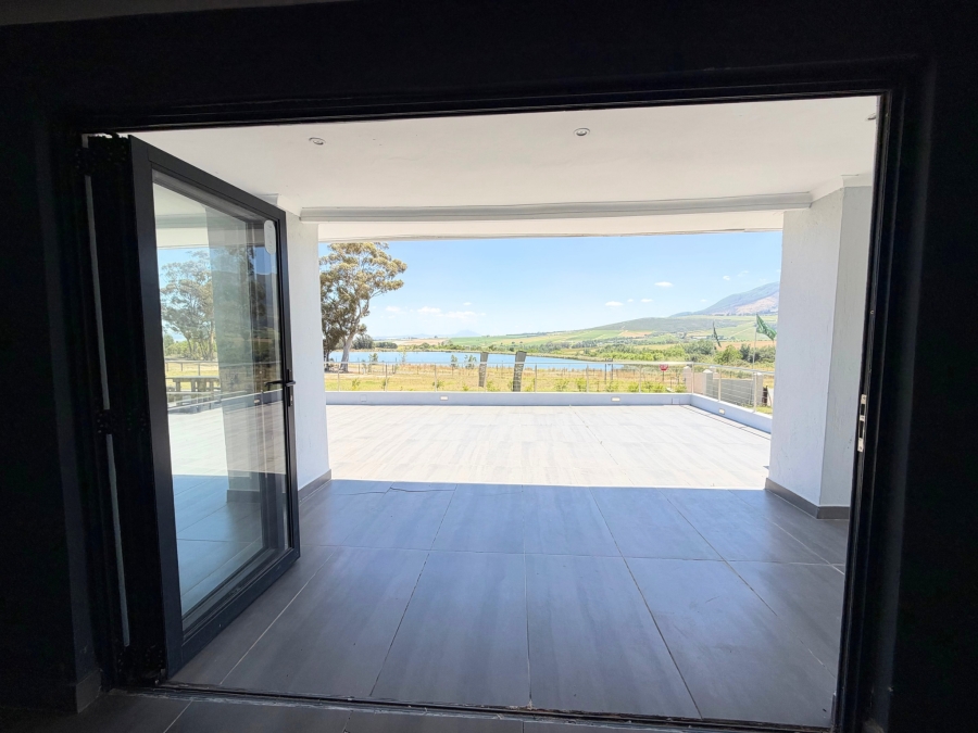 To Let Commercial Property for Rent in Bainskloof Western Cape